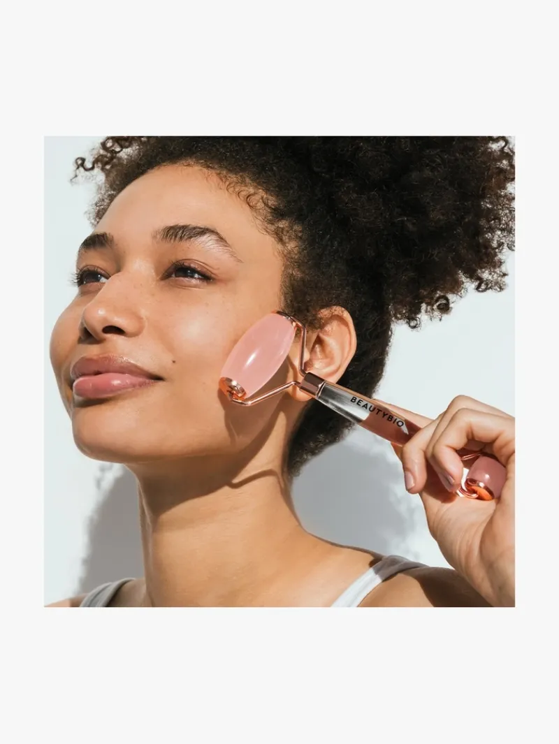 beautybio_contouring__dep_2.webp BeautyBio Contouring + De-Puffing Rose Quartz Roller | MECCA Hot