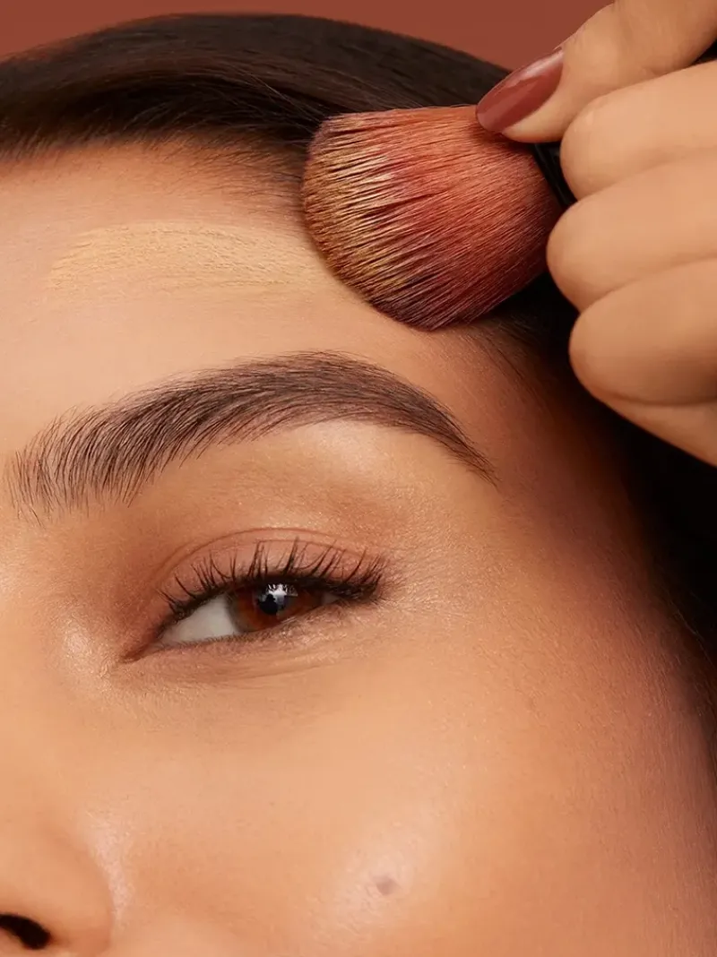 Bobbi Brown Full Coverage Face Brush | MECCA Sale
