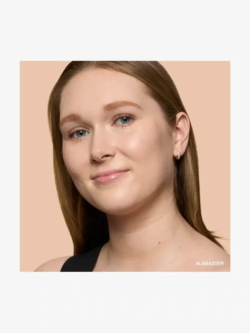 bobbi_brown_weightless_sk_2.webp Bobbi Brown Weightless Skin Foundation SPF15 | MECCA Clearance