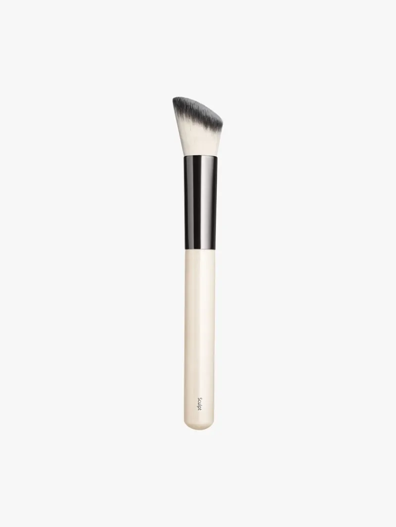 Chantecaille Sculpt Brush | MECCA Sale