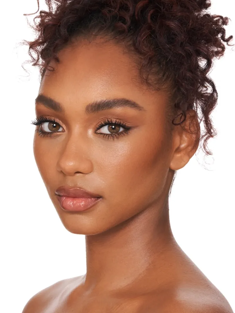 charlotte_tilbury_beautif_4-1.webp Charlotte Tilbury Beautiful Skin Sun-Kissed Glow Cream Bronzer | MECCA Best