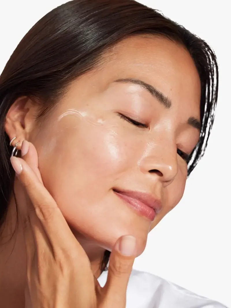 clinique_smart_clinical_r_2-1.webp Clinique Smart Clinical Repair SPF 15 Wrinkle Correcting Cream | MECCA Online