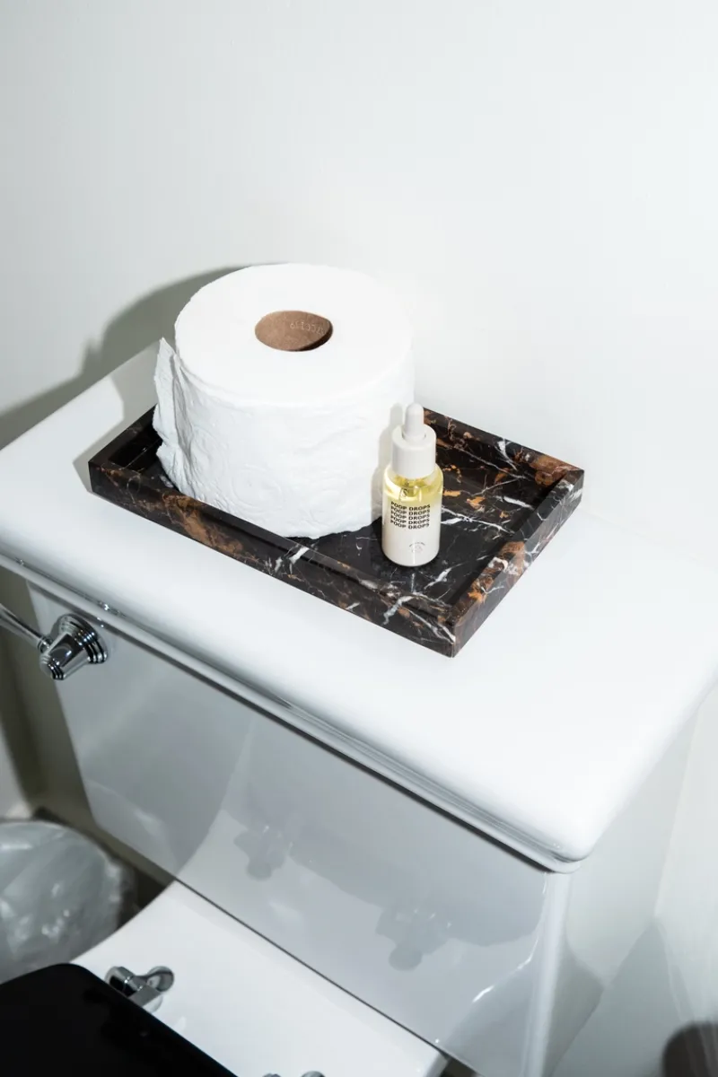 dedcool_red_dakota_poop_d_2.webp DedCool Red Dakota Poop Drops | MECCA Outlet