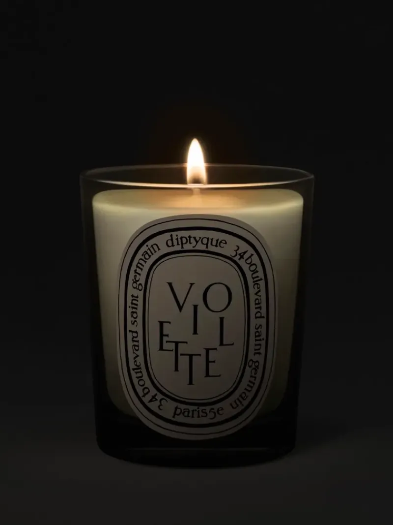 DIPTYQUE Violette Scented Candle | MECCA Outlet