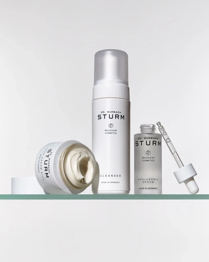 dr_barbara_sturm_face_cre_5.webp Dr. Barbara Sturm Face Cream Women - Rich | MECCA Clearance