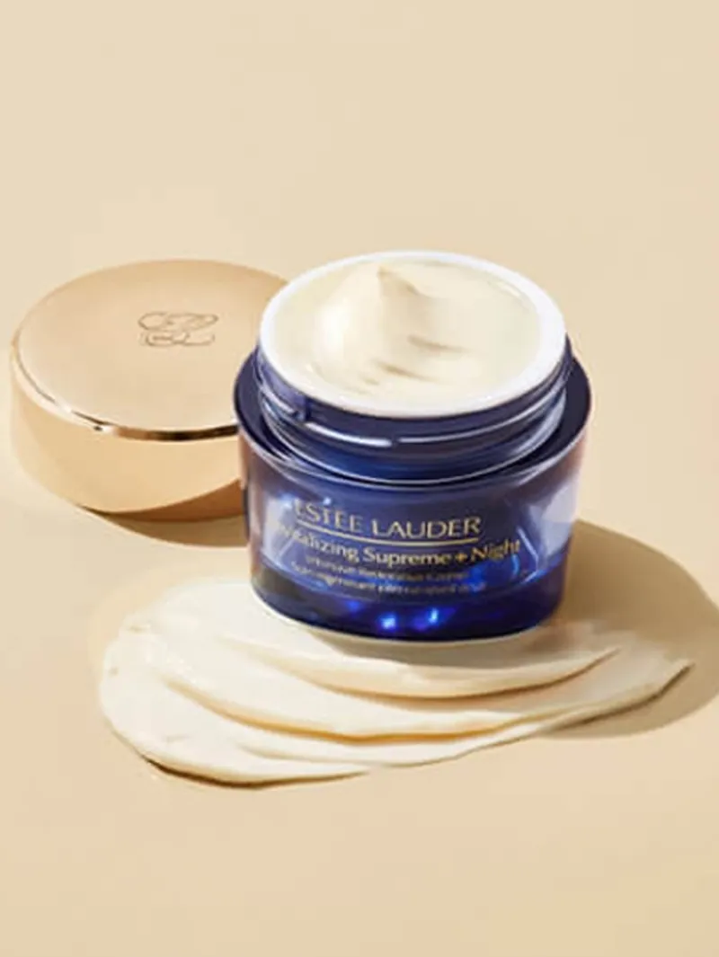 este_lauder_revitalizing__1-2.webp Estée Lauder Revitalizing Supreme+ Intensive Restorative Night Creme | MECCA Online