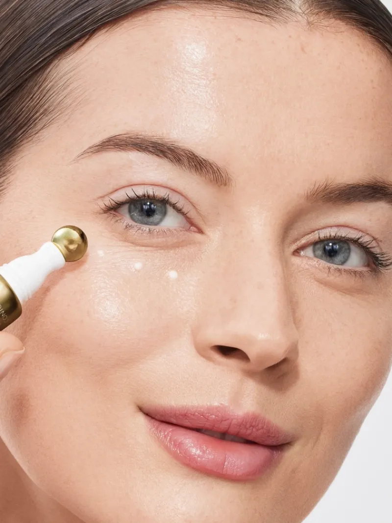 eve_lom_time_retreat_smoo_3.webp Eve Lom Time Retreat Smoothing Eye Complex | MECCA Outlet