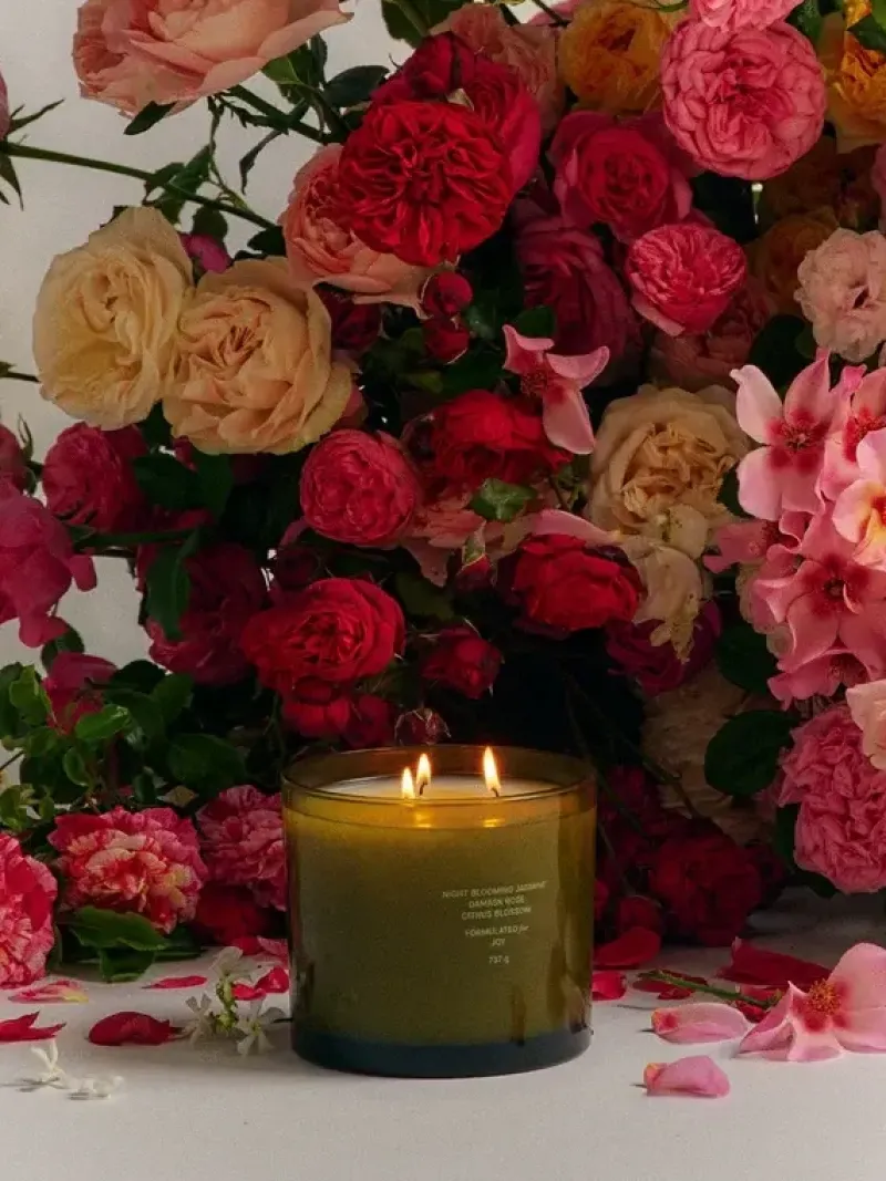 flamingo_estate_night_blo_2.webp Flamingo Estate Night Blooming Jasmine Damask Rose Candle | MECCA Sale