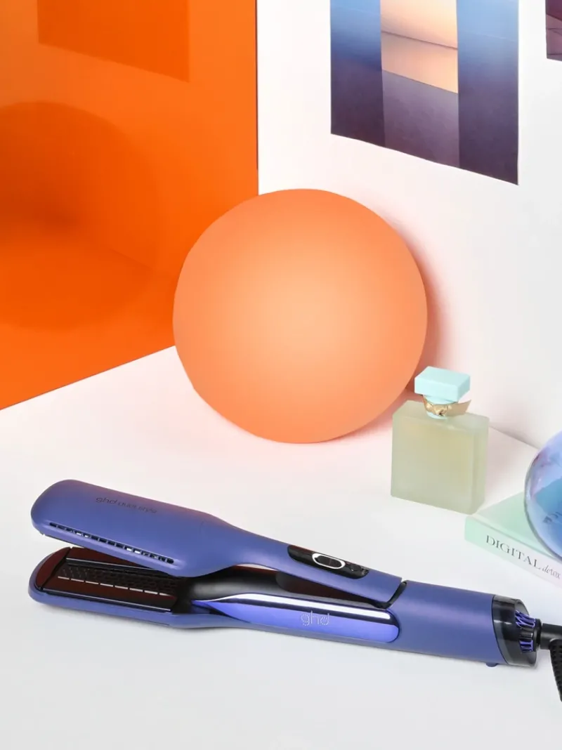 ghd_colour_crush_duet_sty_3.webp ghd Colour Crush Duet Style | MECCA Fashion