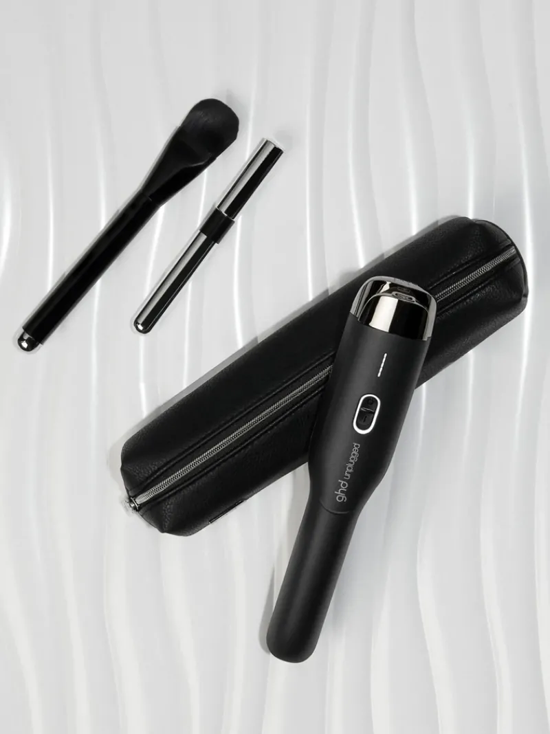ghd_unplugged_cordless_ha_4.webp ghd Unplugged Cordless Hair Straightener | MECCA Discount