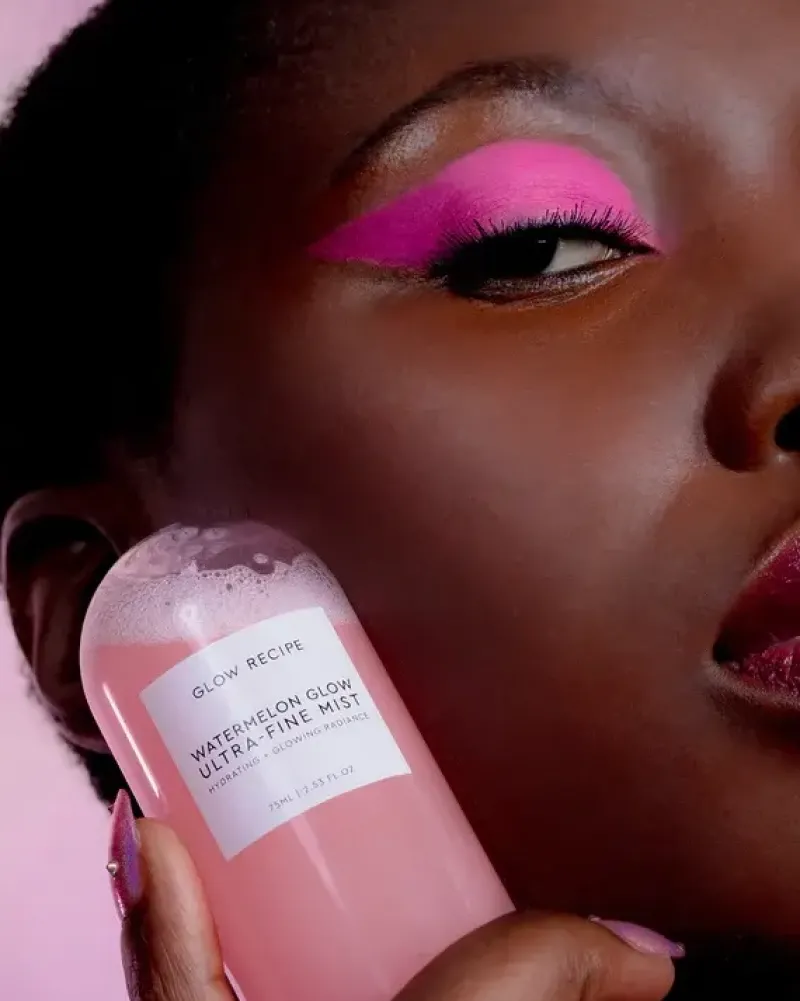 glow_recipe_watermelon_gl_4-2.webp Glow Recipe Watermelon Glow Ultra Fine Mist | MECCA Clearance