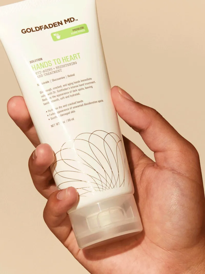 goldfaden_md_hands_to_hea_3.webp Goldfaden MD Hands to Heart | MECCA New