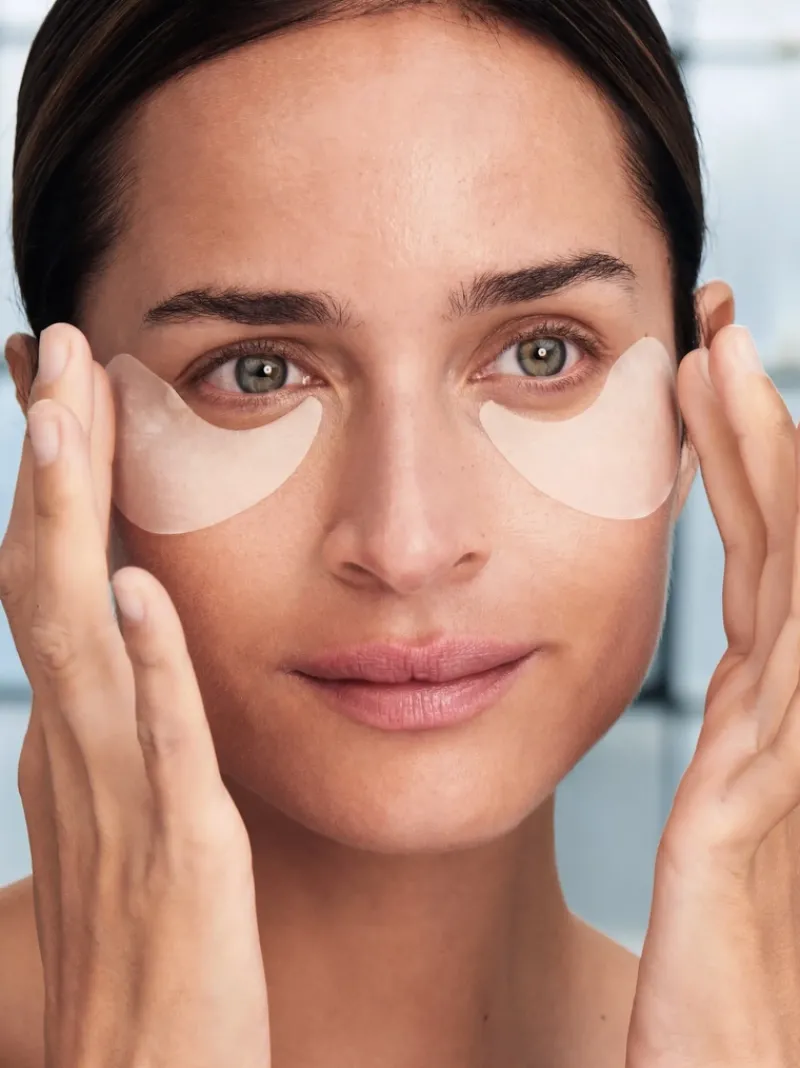 goop_goopgenes_lift__depu_5.webp GOOP GENES Lift + Depuff Eye Masks | MECCA Best
