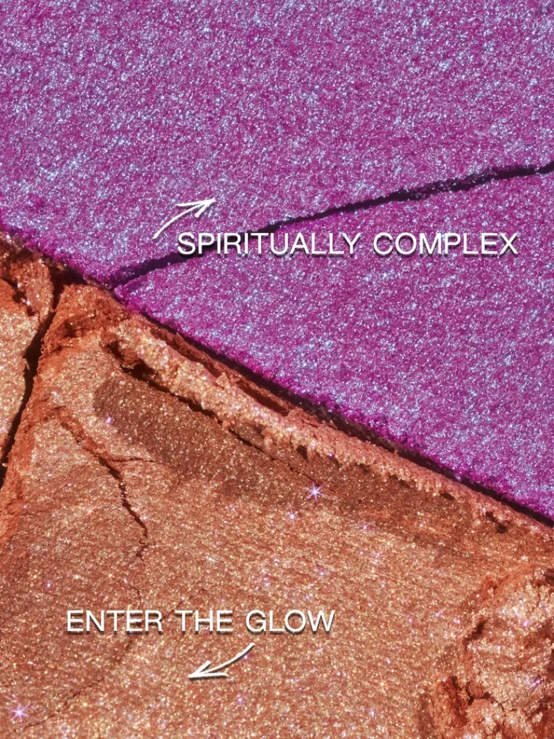 half_magic_light_trap_duo_2.webp Half Magic Light Trap Duochrome Glowpowder Highlighter | MECCA Best