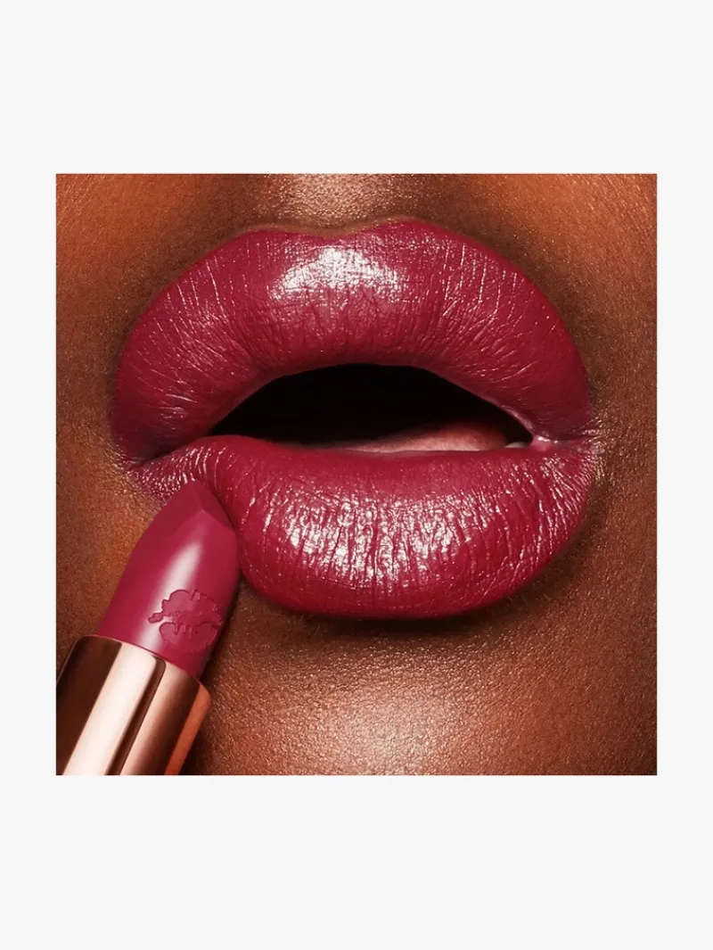 hot_lips___charlotte_tilb_3.webp Charlotte Tilbury Hot Lips 2.0 - | MECCA Clearance