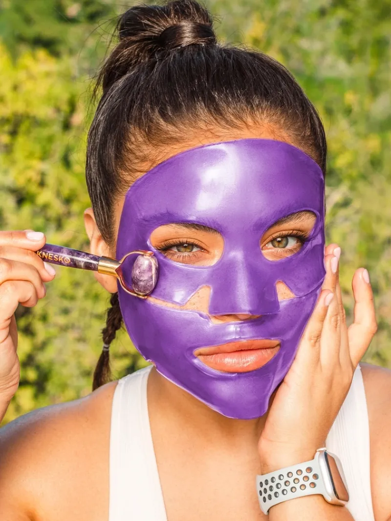 knesko_amethyst_hydrate_f_6.webp Knesko Amethyst Hydrate Face Mask | MECCA Best