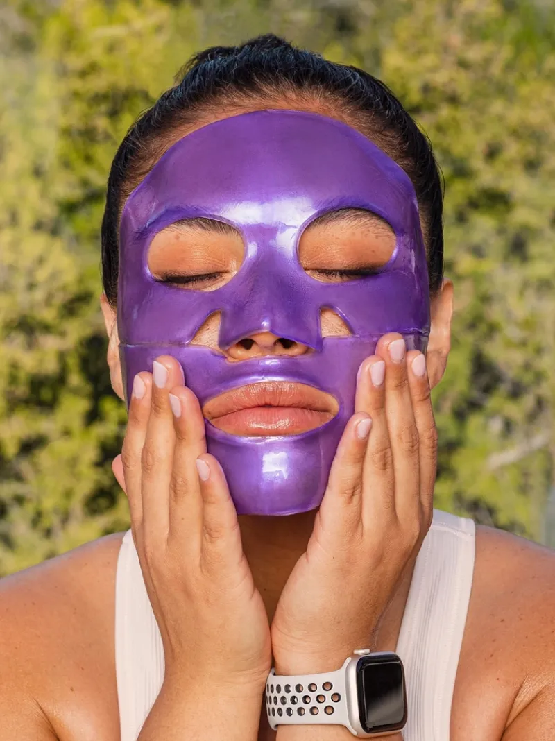 knesko_amethyst_hydrate_f_7.webp Knesko Amethyst Hydrate Face Mask | MECCA Best