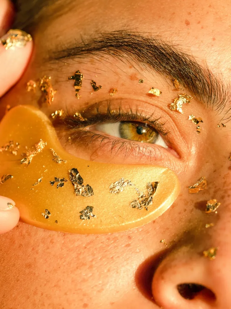 knesko_nano_gold_repair_c_4.webp Knesko Nano Gold Repair Collagen Eye Mask | MECCA Online