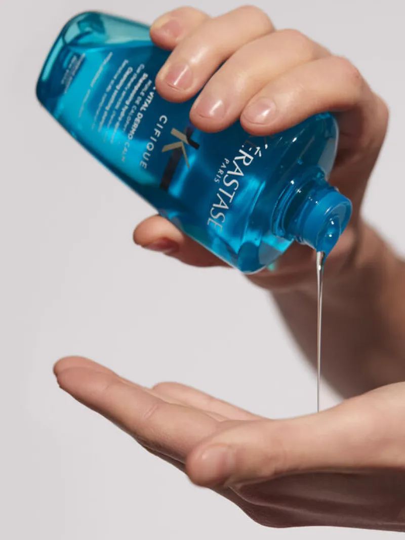 krastase_specifique_vital_3.webp Kérastase Specifique Vital Dermo-Calm Shampoo | MECCA Sale