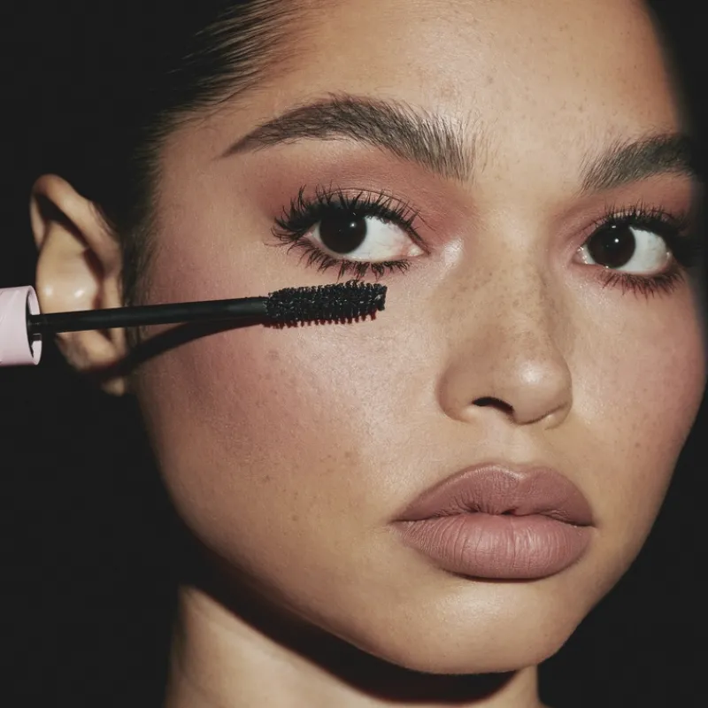 kylie_cosmetics_kylash_ma_6.webp Kylie Cosmetics Kylash Mascara | MECCA Best