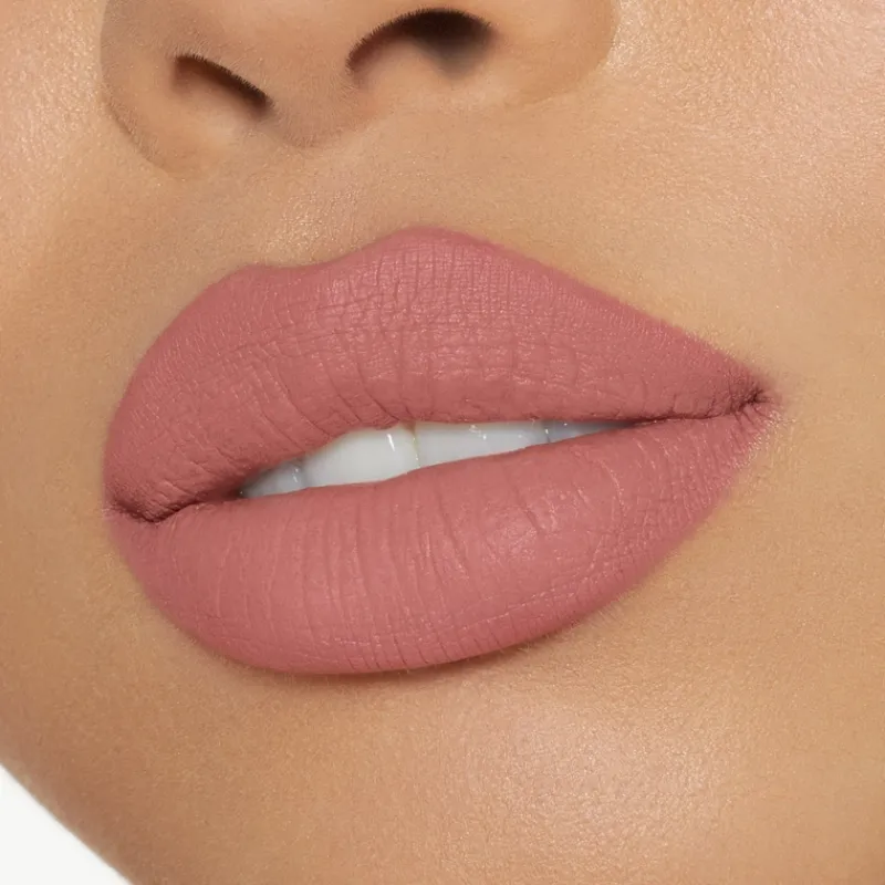 kylie_cosmetics_matte_liq_5.webp Kylie Cosmetics Matte Liquid Lipstick | MECCA Fashion