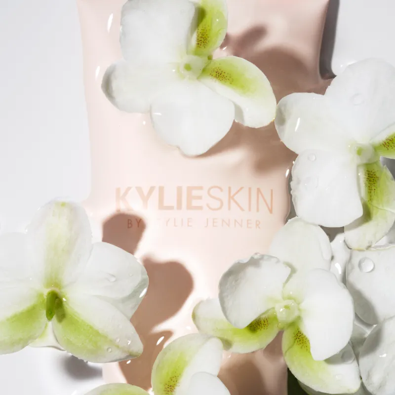 kylie_skin_vanilla_body_s_5.webp Kylie Skin Vanilla Body Scrub | MECCA New