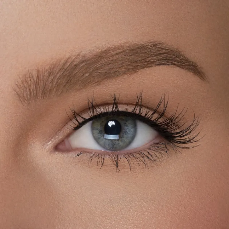 lilly_lashes_lite_faux_mi_2-4.webp Lilly Lashes Lite Faux Mink Royalty | MECCA Best