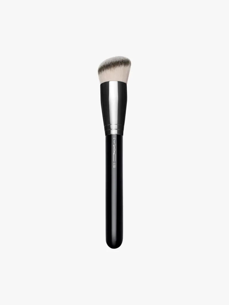 M·A·C Cosmetics 170 Synthetic Rounded Slant Brush | MECCA Fashion