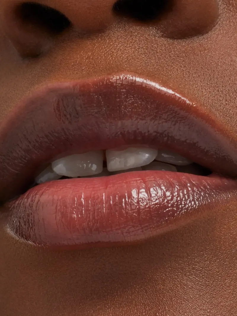 mac_cosmetics_glow_play_t_2.webp M·A·C Cosmetics Glow Play Tendertalk Lip Balm | MECCA Sale