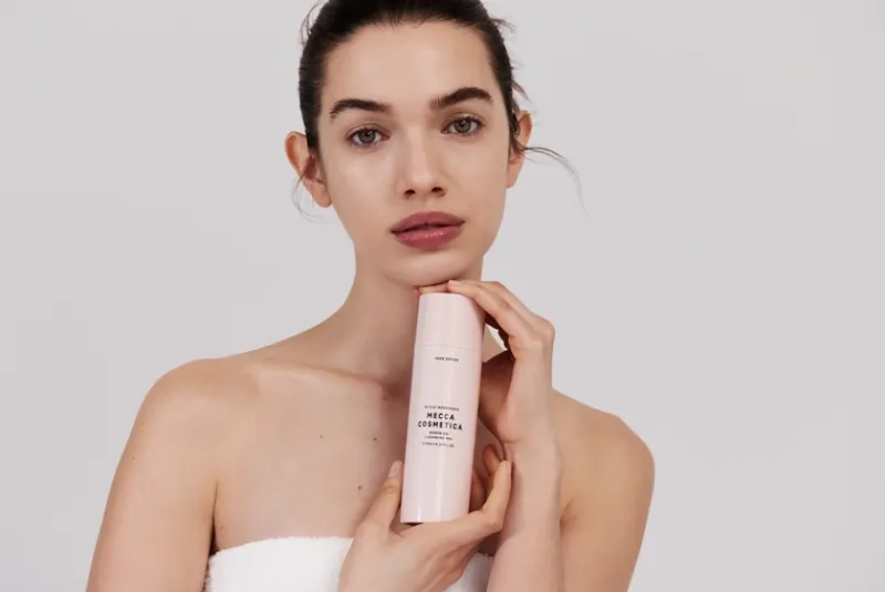 mecca_cosmetica_renewing__2-1.webp MECCA COSMETICA Renewing Gel Cleanser | MECCA Best