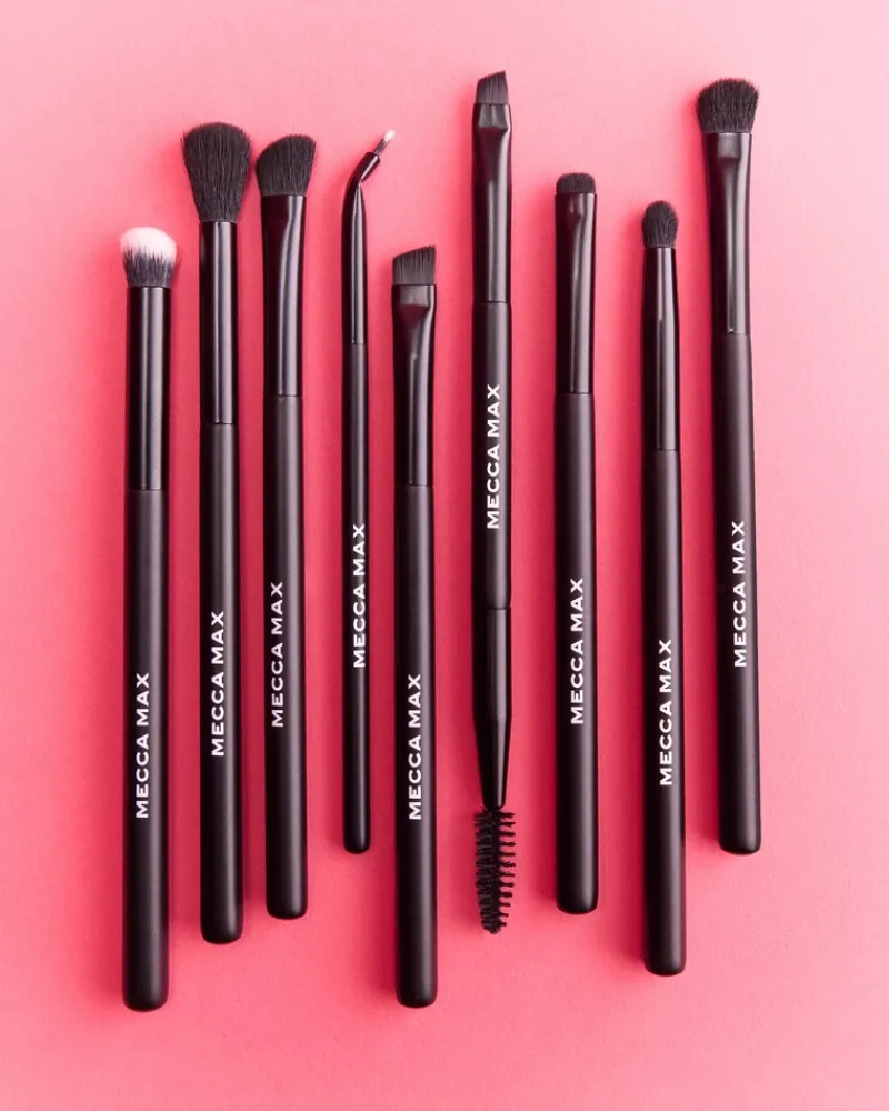 mecca_max_precision_eyeli_2.webp MECCA MAX Precision Eyeliner Brush | MECCA Clearance