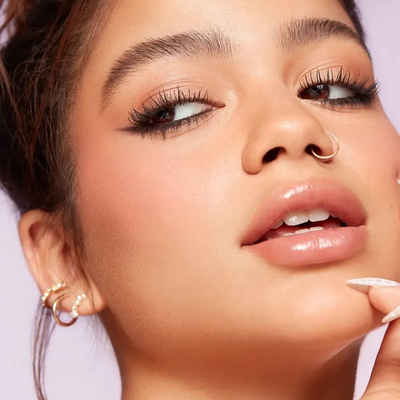 morphe_m_wink_amp_wow_nou_4.webp Morphe M2 Wink & Wow Nourishing Mascara | MECCA Sale