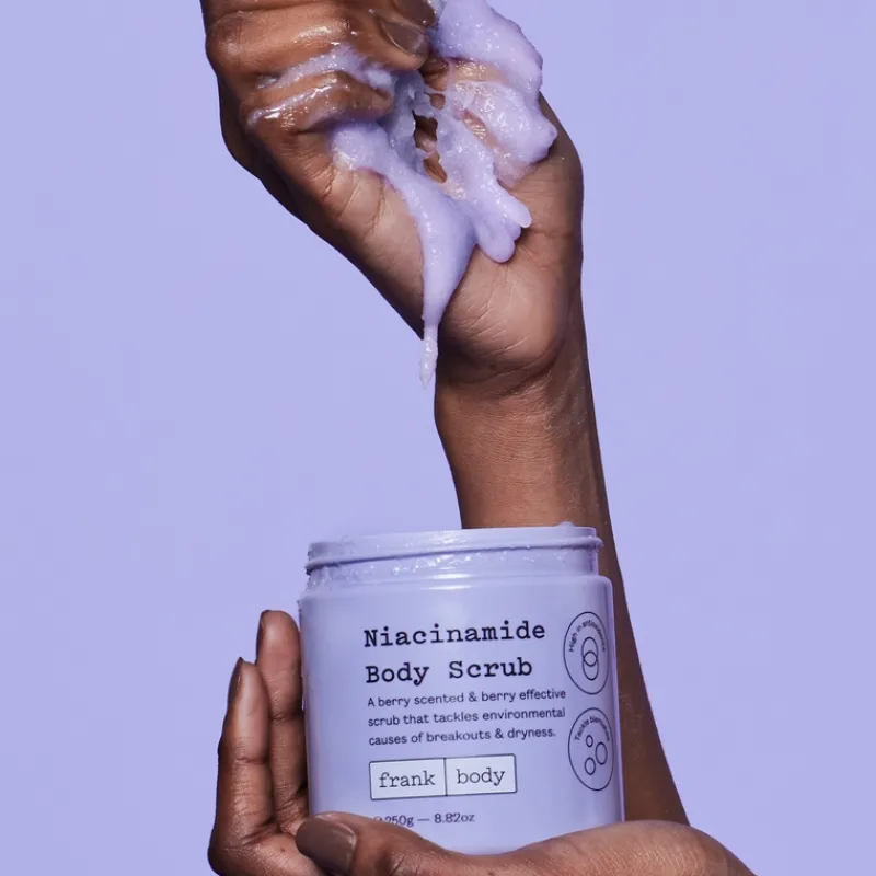 niacinamide_scrub__frank__3.webp Frank Body Niacinamide Scrub - | MECCA Sale