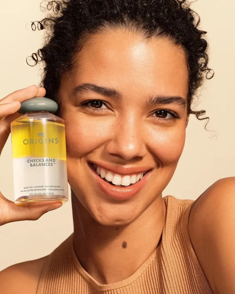 origins_checks_and_balanc_2.webp Origins Checks and Balances Milky Oil Cleanser and Makeup Melter | MECCA Fashion
