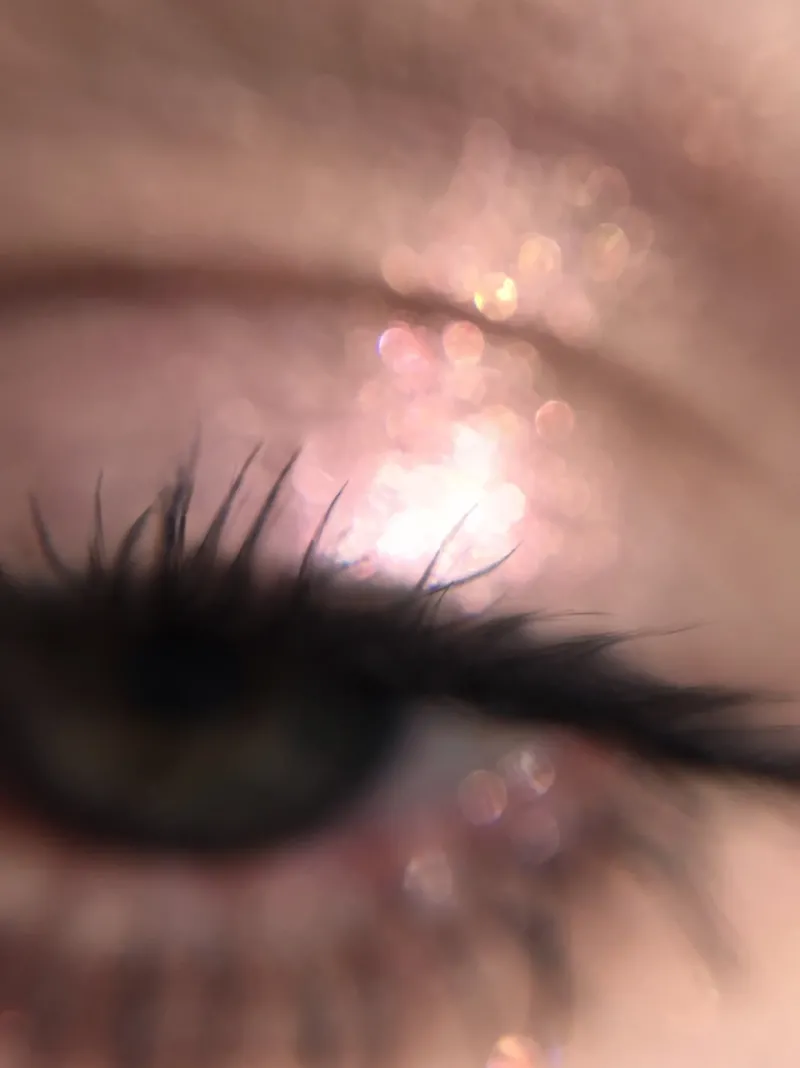 rituel_celesital_sphere_e_6.webp Rituel de Fille Rituel Celesital Sphere Eye Soot | MECCA Hot