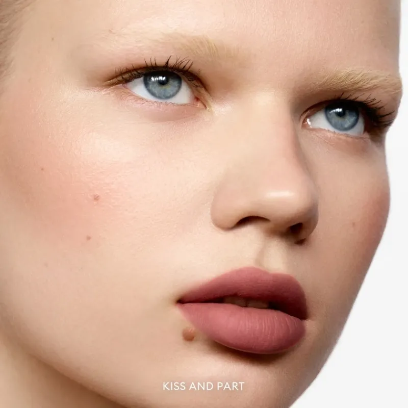 rose_inc_lip_cream_weight_2.webp Rose Inc Lip Cream Weightless Matte Color | MECCA Hot
