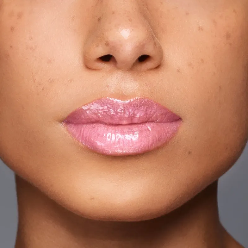 shiseido_shimmer_gelgloss_3.webp Shiseido Shimmer GelGloss | MECCA New