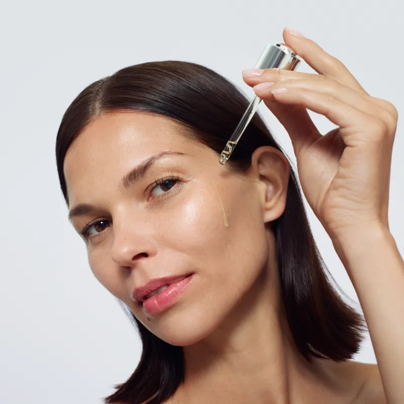 skin_black_diamond_retino_4.webp 111SKIN Black Diamond Retinol Oil | MECCA Fashion