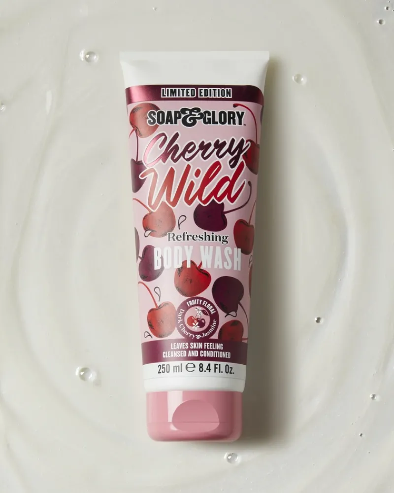 soap_amp_glory_cherry_wil_4-2.webp Soap & Glory Soap & Glory Cherry Wild Body Wash | MECCA Hot
