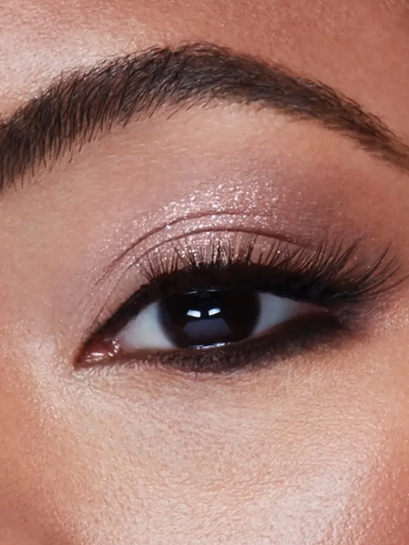 stila_glisten_amp_glow_li_3.webp Stila Glisten & Glow Liquid Eye Shadow | MECCA Outlet