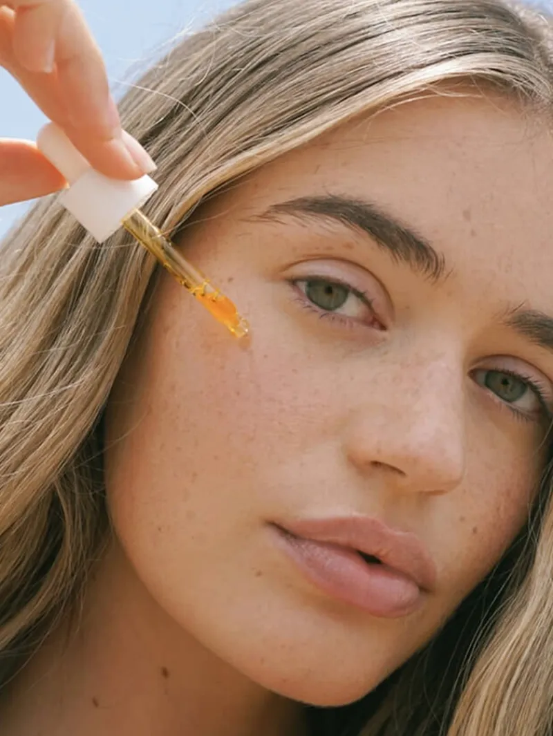 Summer Fridays Heavenly Boost All-In-One Face Oil | MECCA New