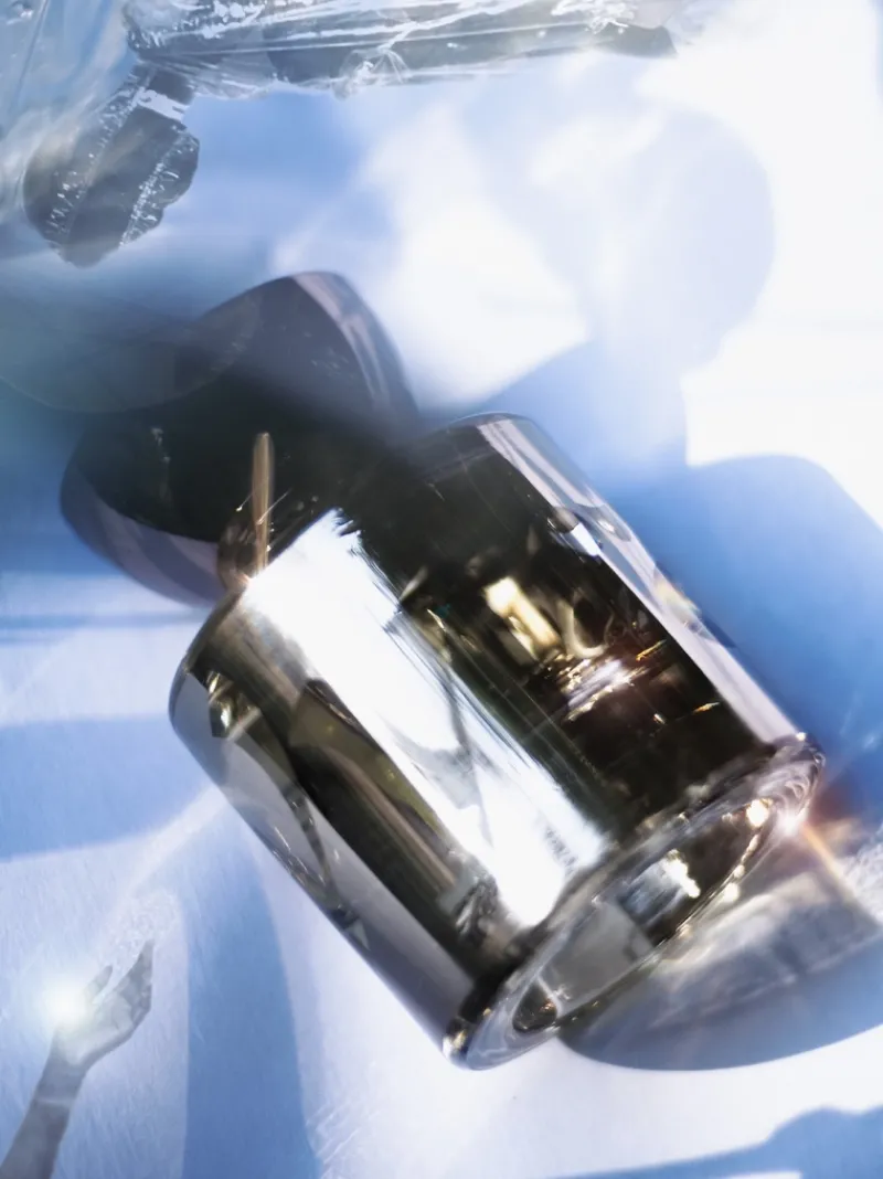 vyrao_the_sixth_eau_de_pa_2.webp Vyrao The Sixth Eau De Parfum 50ml | MECCA Hot